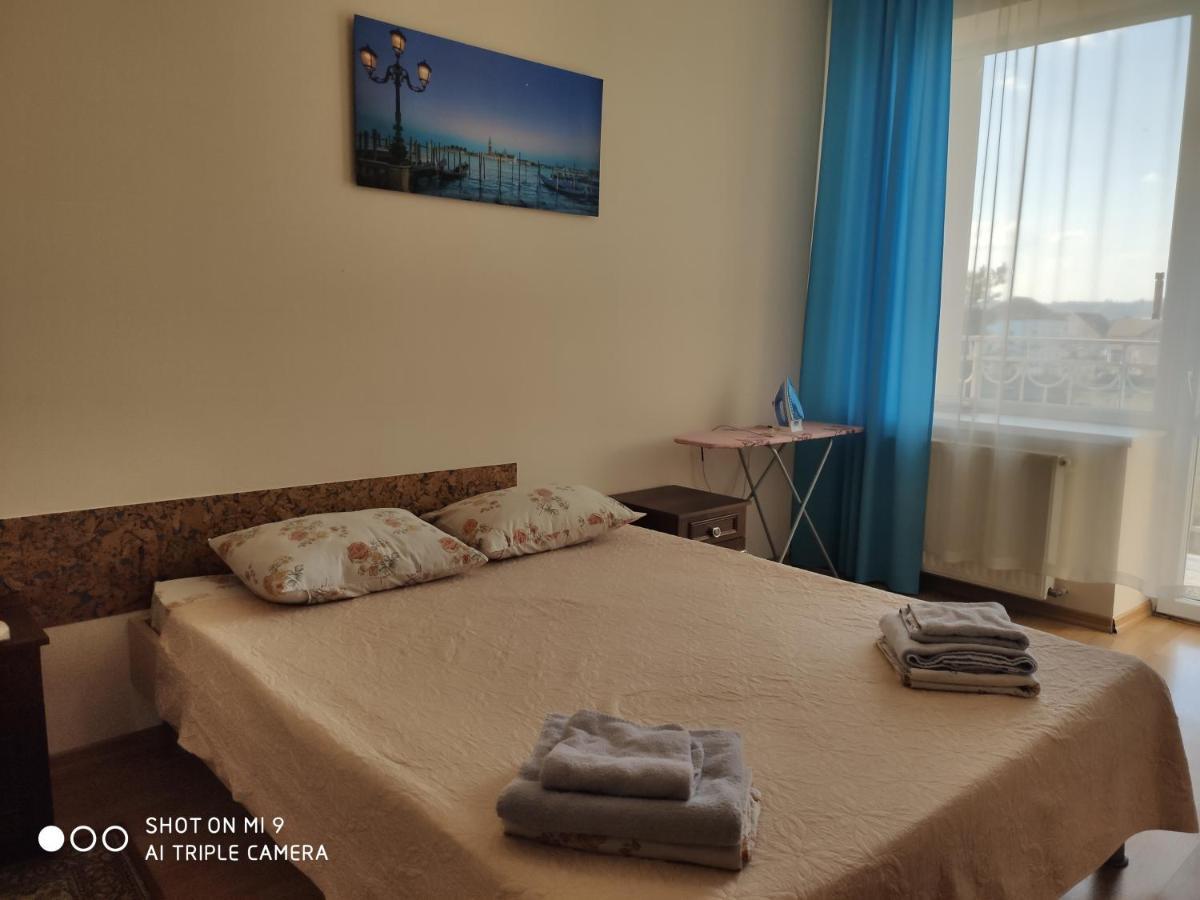 Apartments Domovik Просторная Квартира С Видом На Горы Mukacheve Luaran gambar